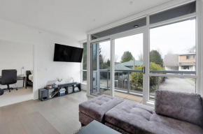 Modern & Luxury Apartment in Central Location